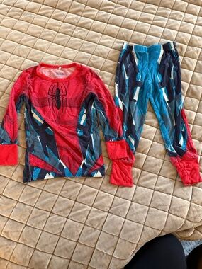 Posh Peanut Marvel Boys Red & Blue Spider Pajama Set